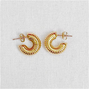 Everyday Ribbed Hoop Earrings