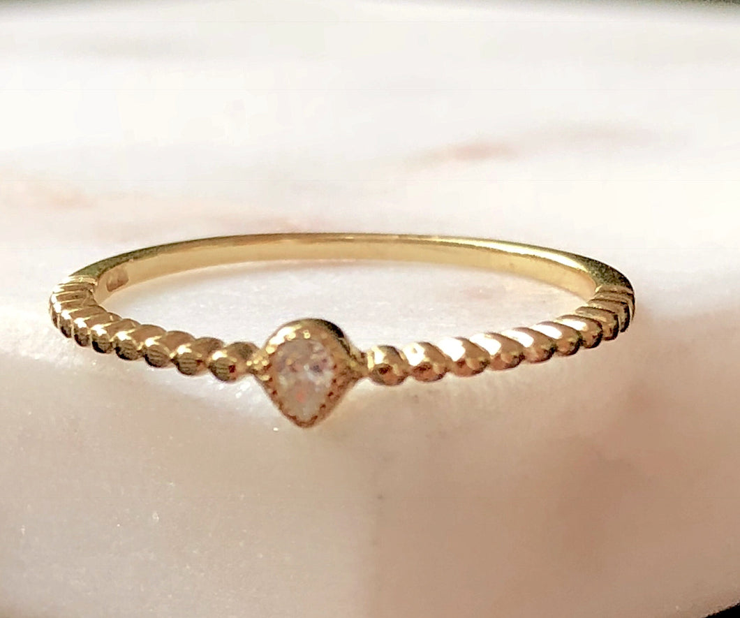 Petite Gold Pear Shape Ring