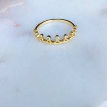 Load image into Gallery viewer, Queen Crown Ring