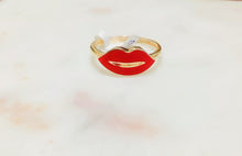 Load image into Gallery viewer, Sterling Silver Gold Plated Enamel Smooch Ring
