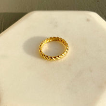 Load image into Gallery viewer, Wrapped Around You Gold Ring