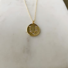 Load image into Gallery viewer, Golden Disc Zodiac Sign Necklace - Aquarius