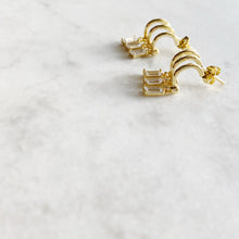 Load image into Gallery viewer, Pretty Little Stone Dangle Earrings