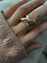 Load image into Gallery viewer, Bold Liquid Gold Criss Cross Infinity Ring