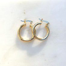 Load image into Gallery viewer, Everyday Gold Plated Hoop Earrings