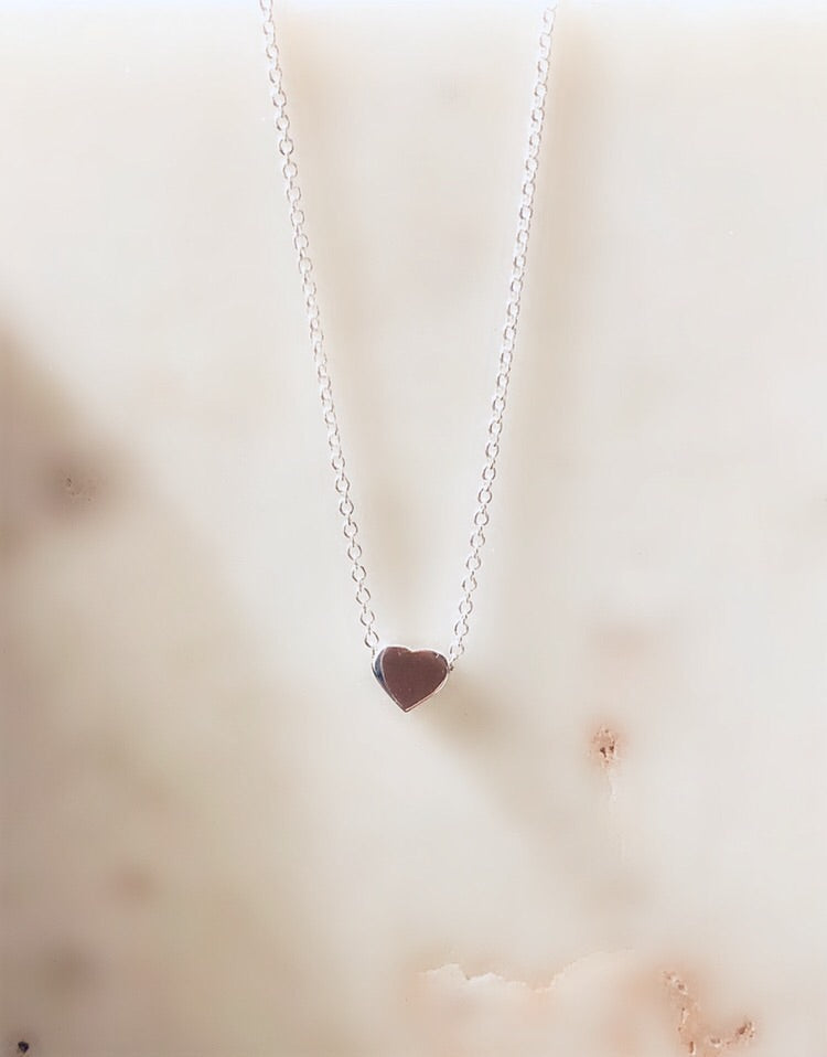 The Jennifer Love Heart Necklace - Silver